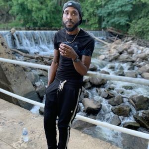 Meet your Posher, Michael